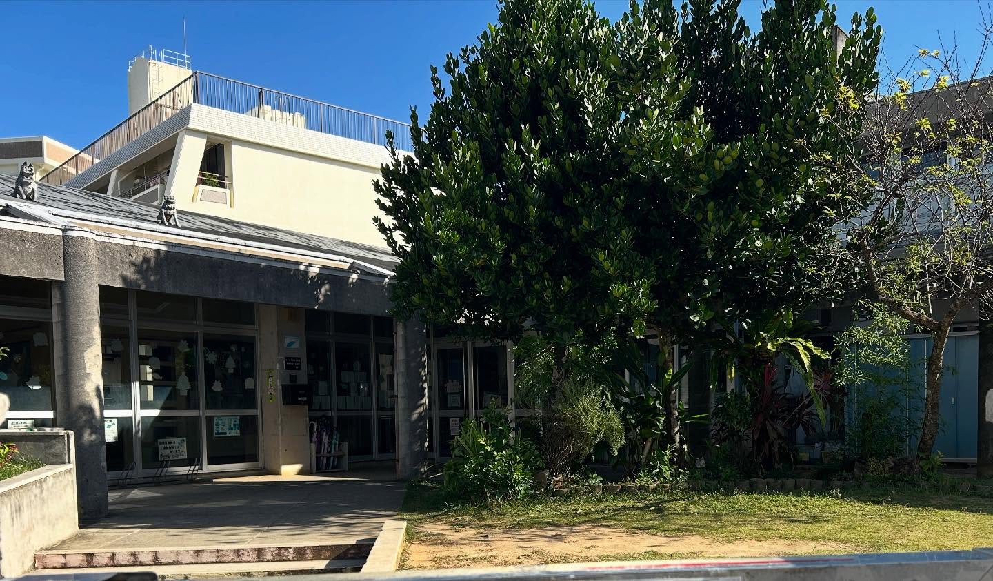 水が出ません️おはようございます！現在児童館近隣で水道管の破損があり、水道が止まっています。トイレ等流せない状況で、復旧のめどが立っていません。ご迷惑をおかけしますが、利用する際も支障がありますので、よろしくお願いします。#国場児童館